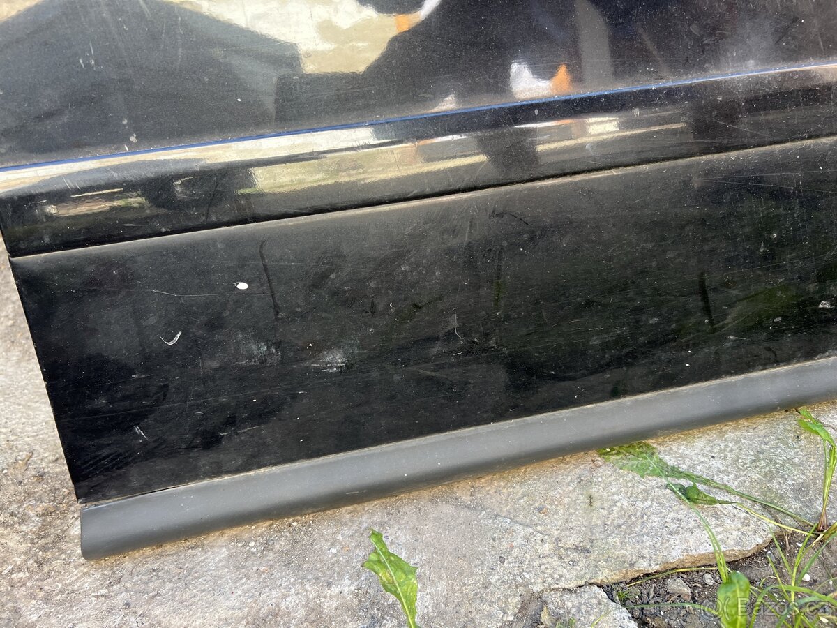 Pravé přední dveře A6 c5 - 3