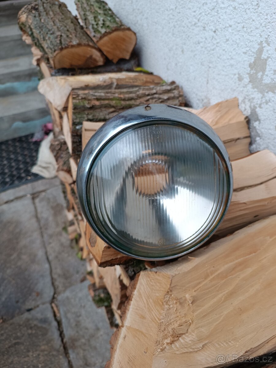 Světlomet na Jawa ČZ - 3