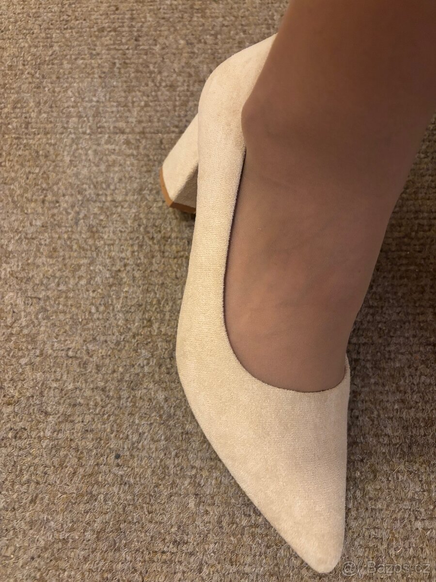 Obuv lodičky nude velikost 38 - 3