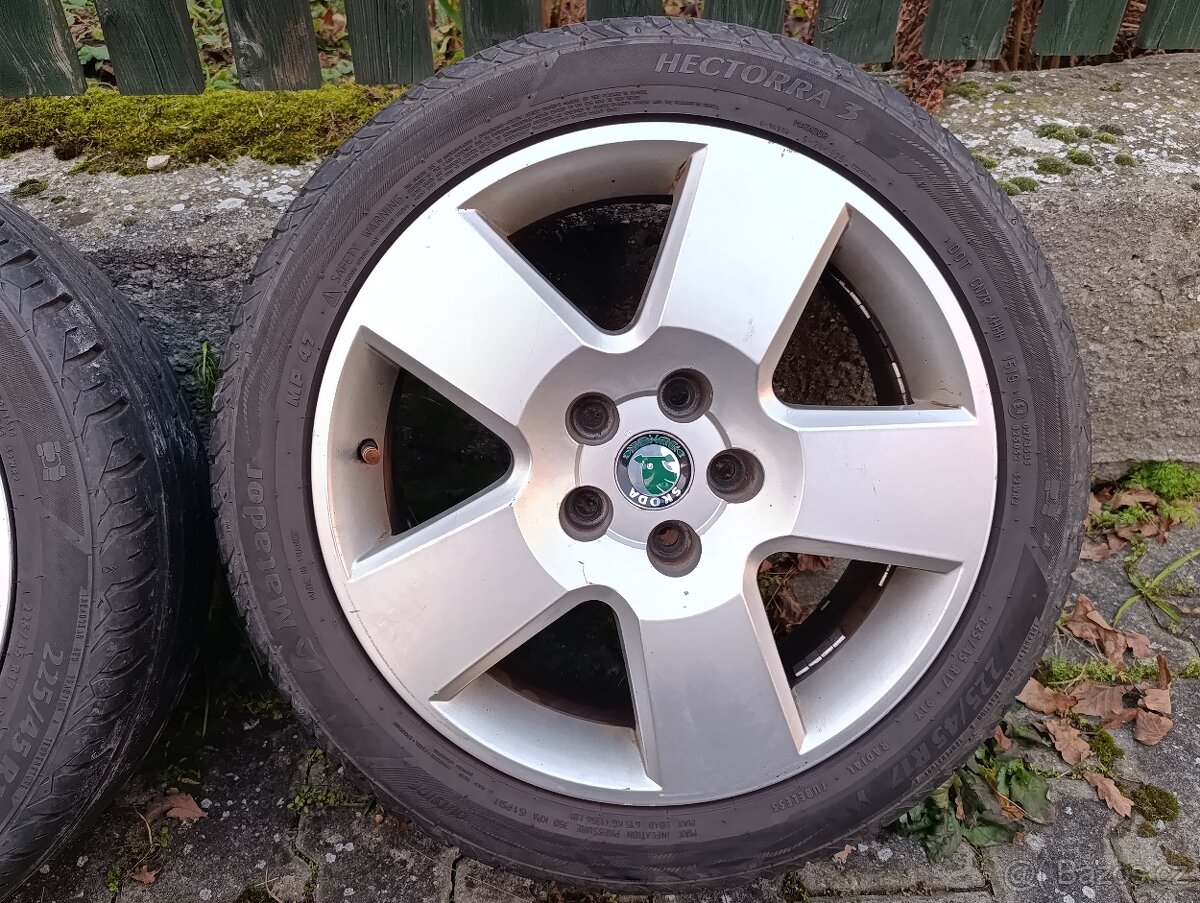 ALU kola Škoda Superb Solid 225/45 R17 - 3