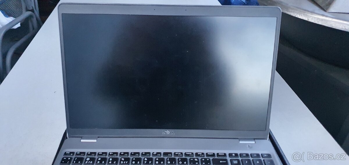 Dell Precision 3551 - 3