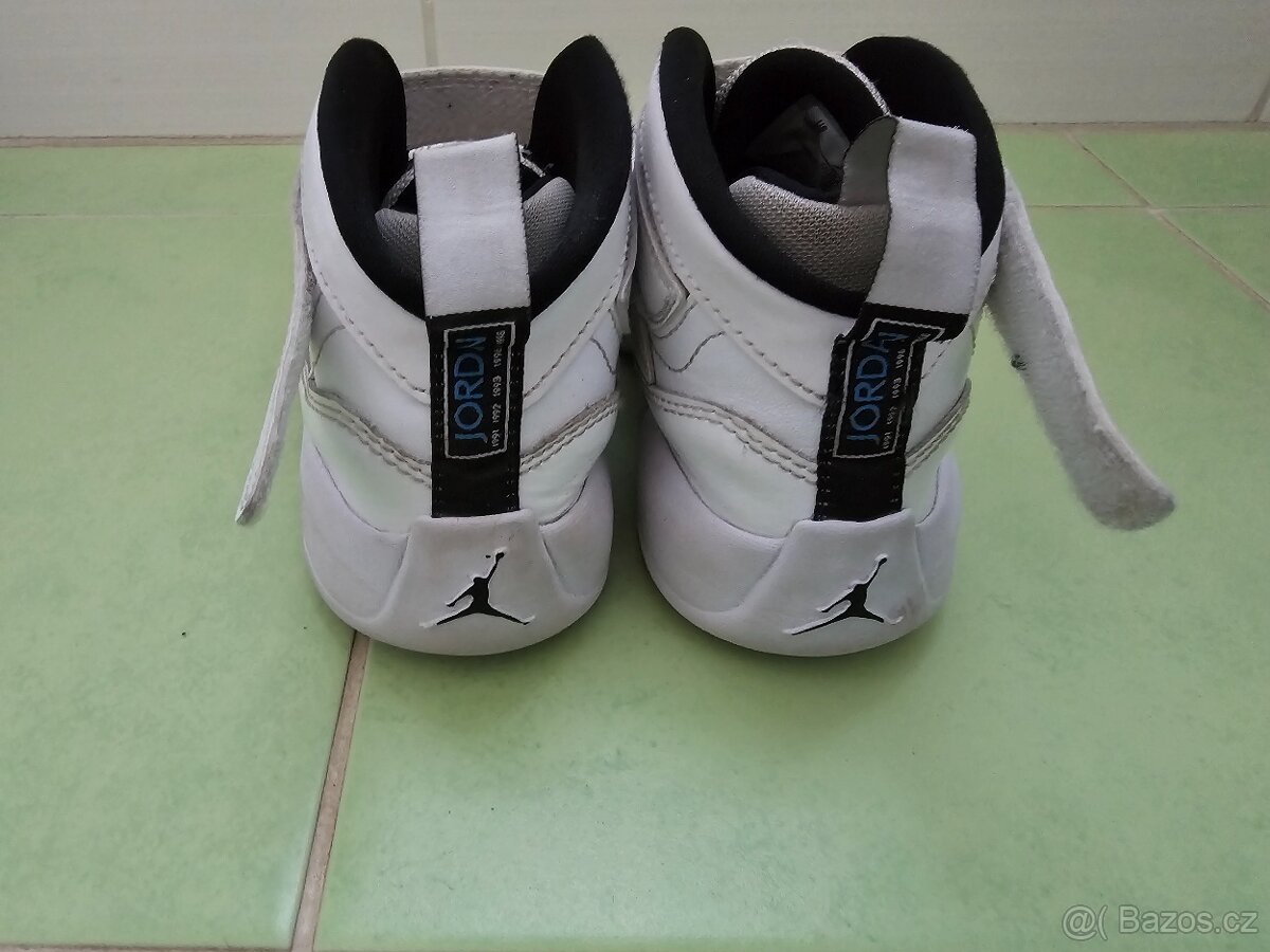 Prodám boty Nike Jordan, vel. 35 - 3