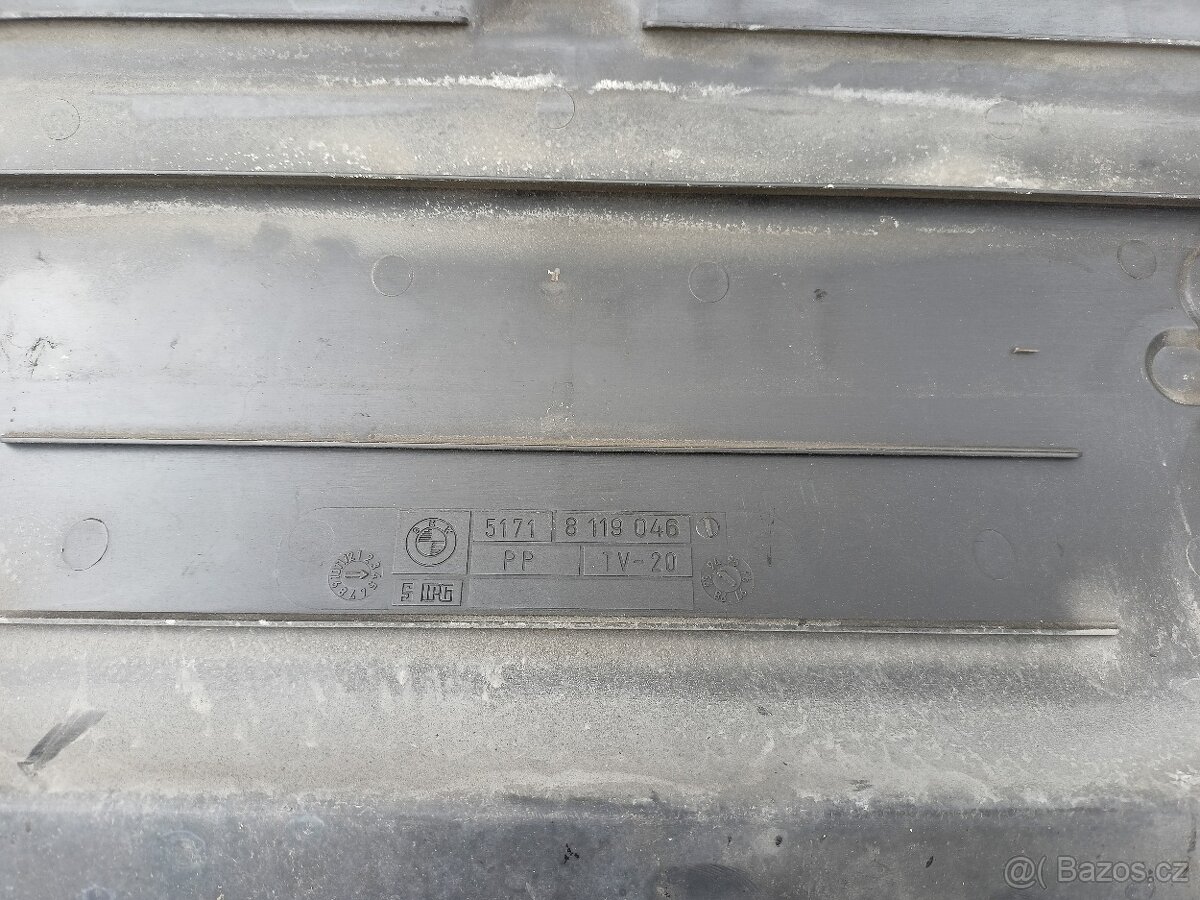 Kryt chladiče BMW e36 - 3