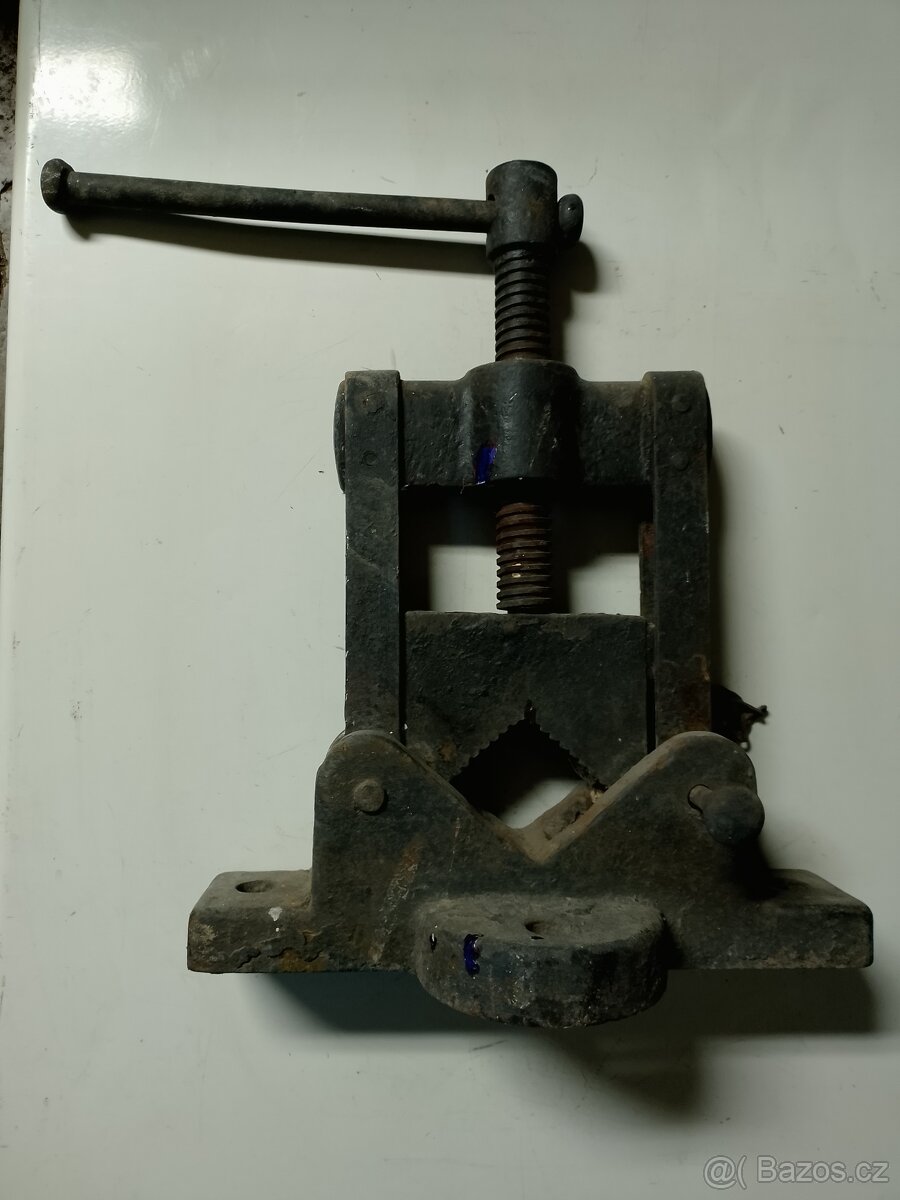Svěrák - 3