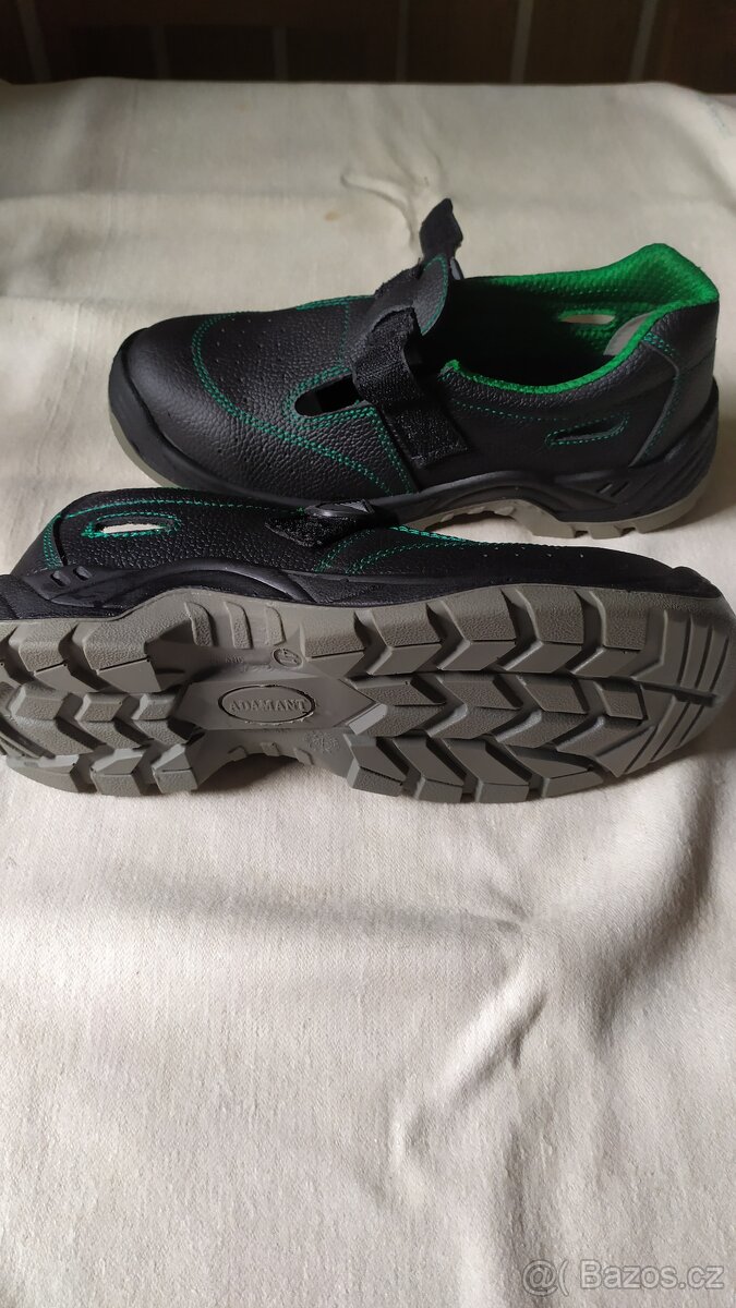 Pracovní sandály - 3