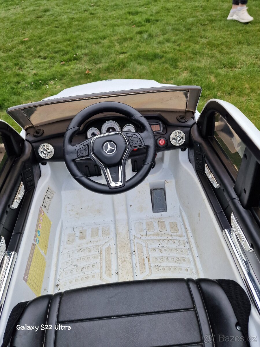 Dětské autíčko Mercedes - NOVÁ BATERIE - 3