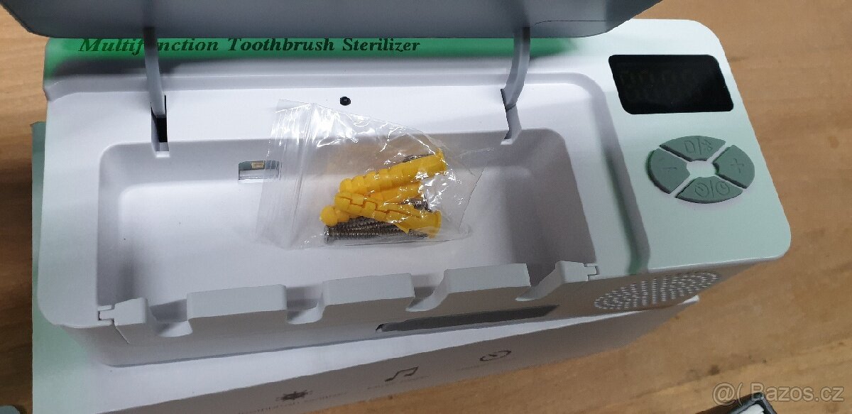 UV dezinfekce na zubní kartáčky+držák+bluetooth - 3