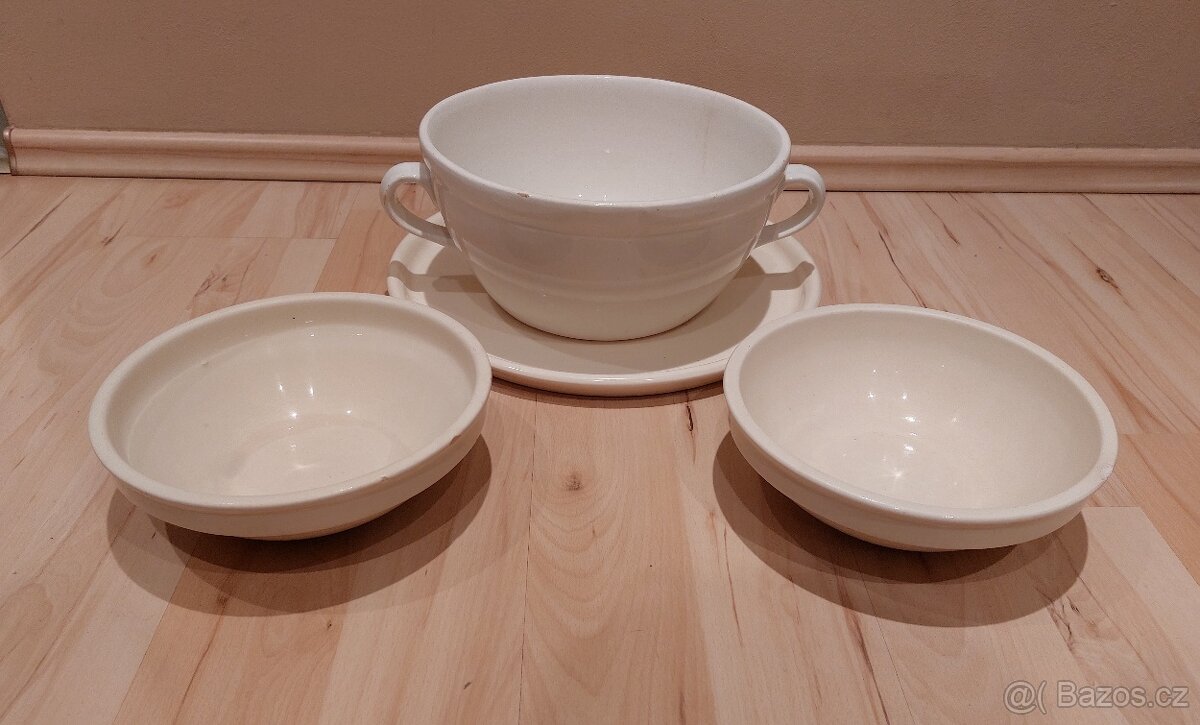 Mísy, hrnky, slánka - 3