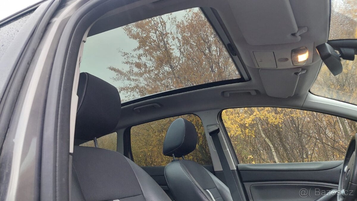 Ford Kuga 2.0 TDCI, 4x4, PANORAMA - 3