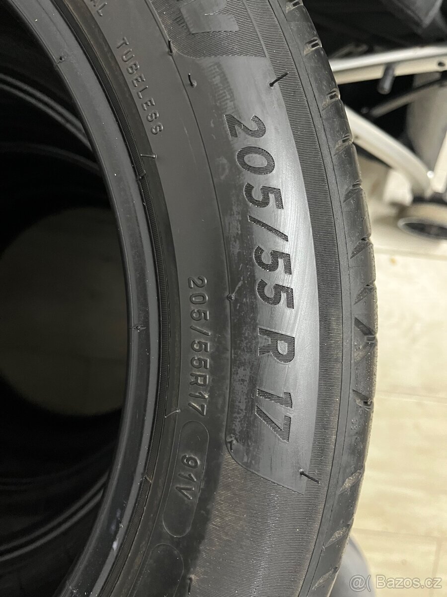 LETNÍ pneumatiky 205/55 R17 - 3