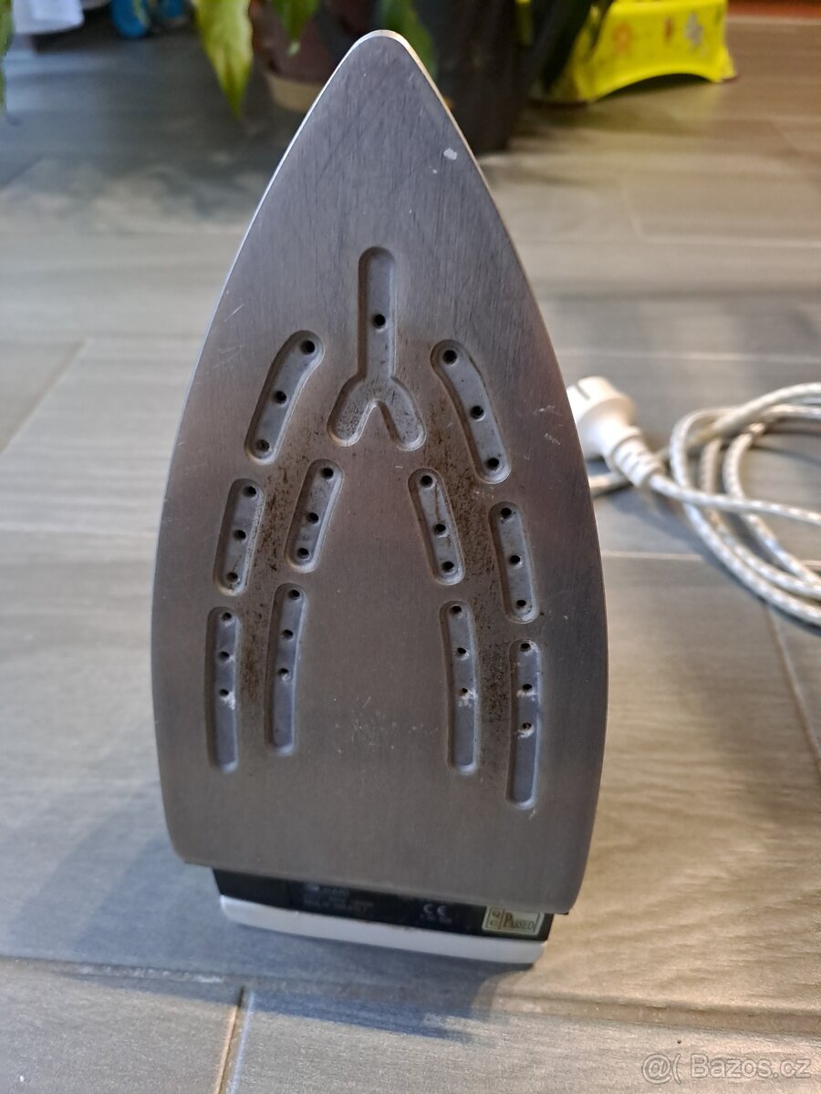 Napařovací žehlička - 3