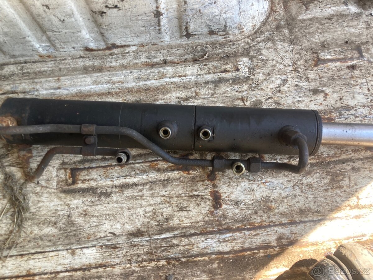 Hydraulický válec pro posilovač řízení-univerzální použití - 3