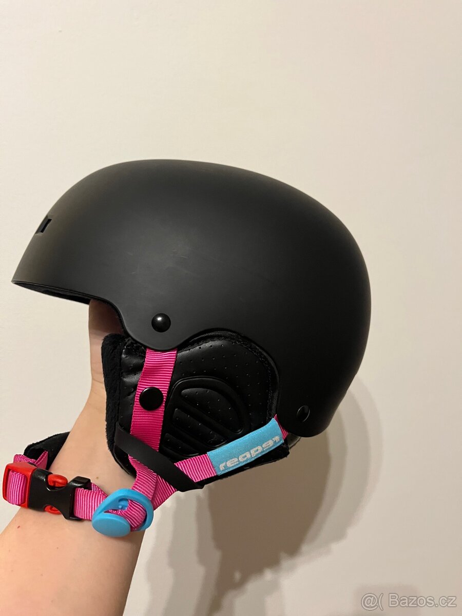 Lyžařská helma - 3