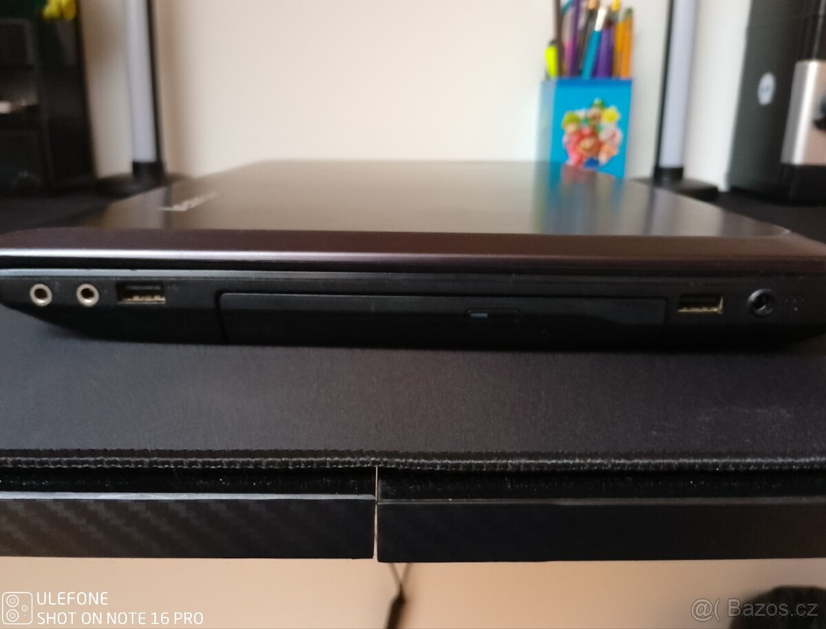 Prodám herní notebook Lenovo IdeaPad Y580 v dobrém stavu. - 3