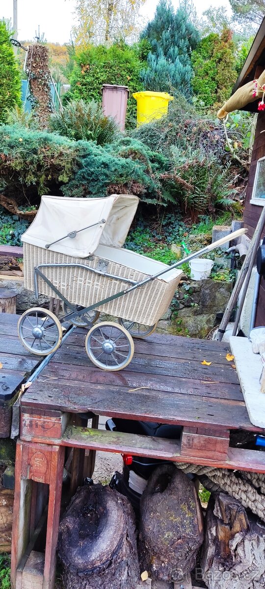 Kočárek pro panenky - 3