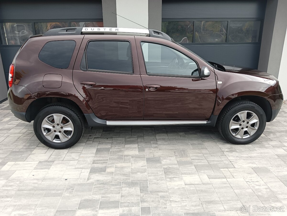 Dacia Duster 1.6 i Prestige - 3