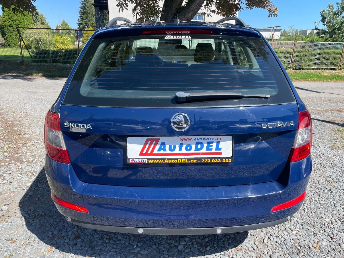 Škoda Octavia 1.6 TDi 81kW DSG Navigace, Tempomat - 3