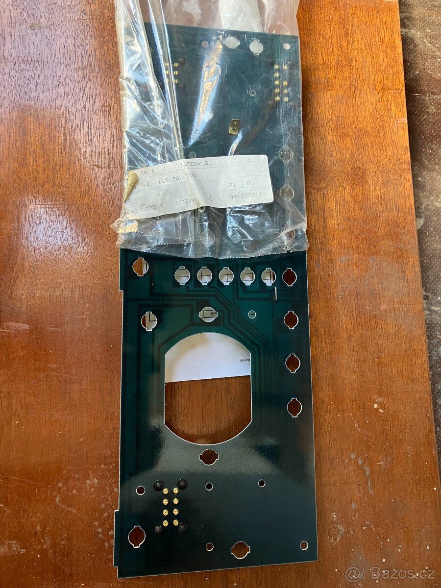 Škoda Favorit originální tištěný spoj tachometru nepoužitý - 3