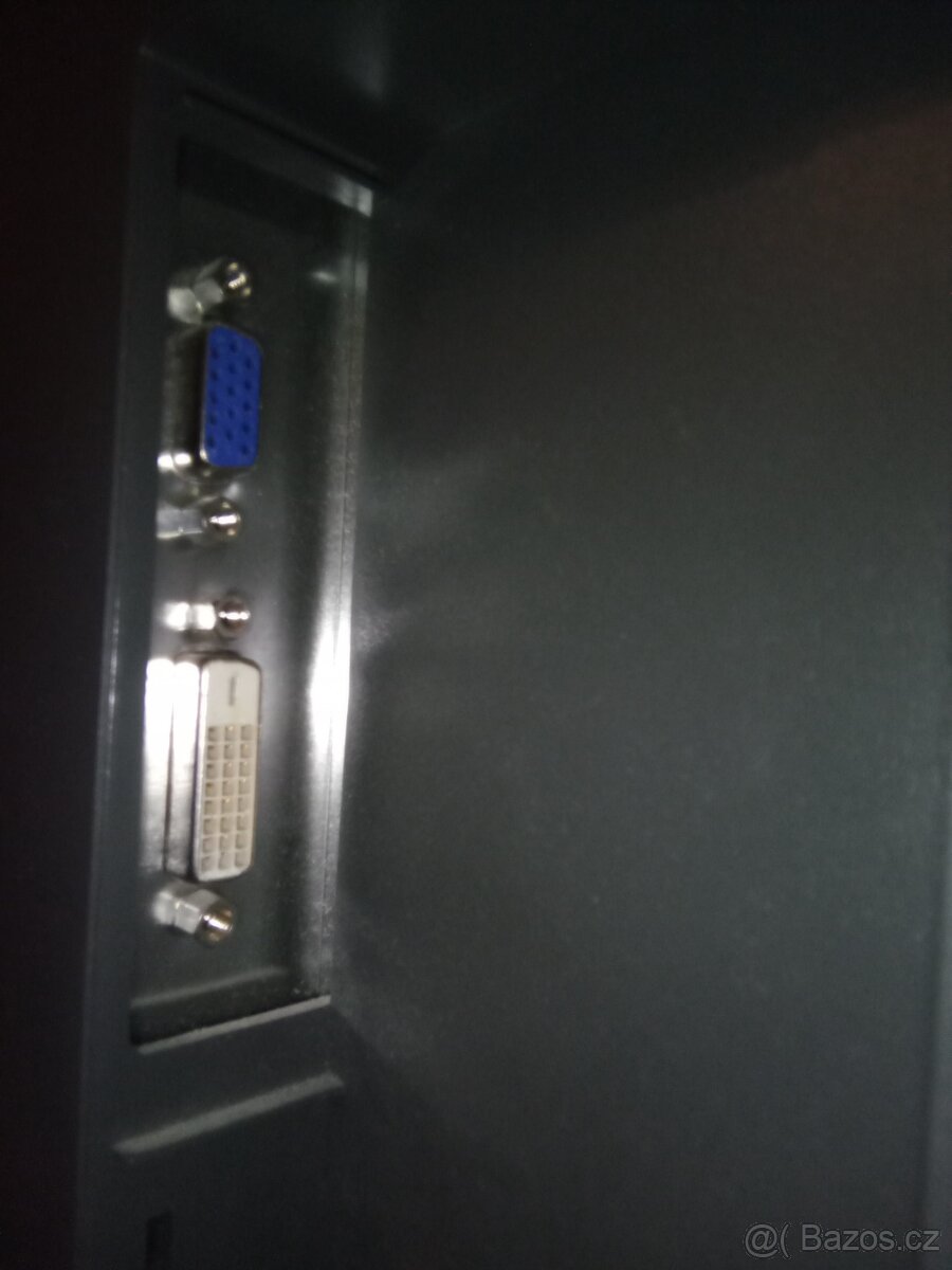 Monitor Neovo F-419 - 3