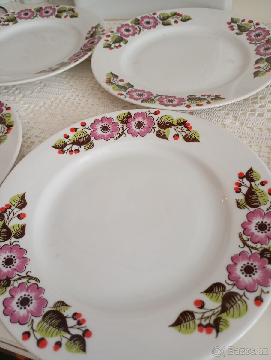 Retro dezertní talířky Czechoslovakia - 3