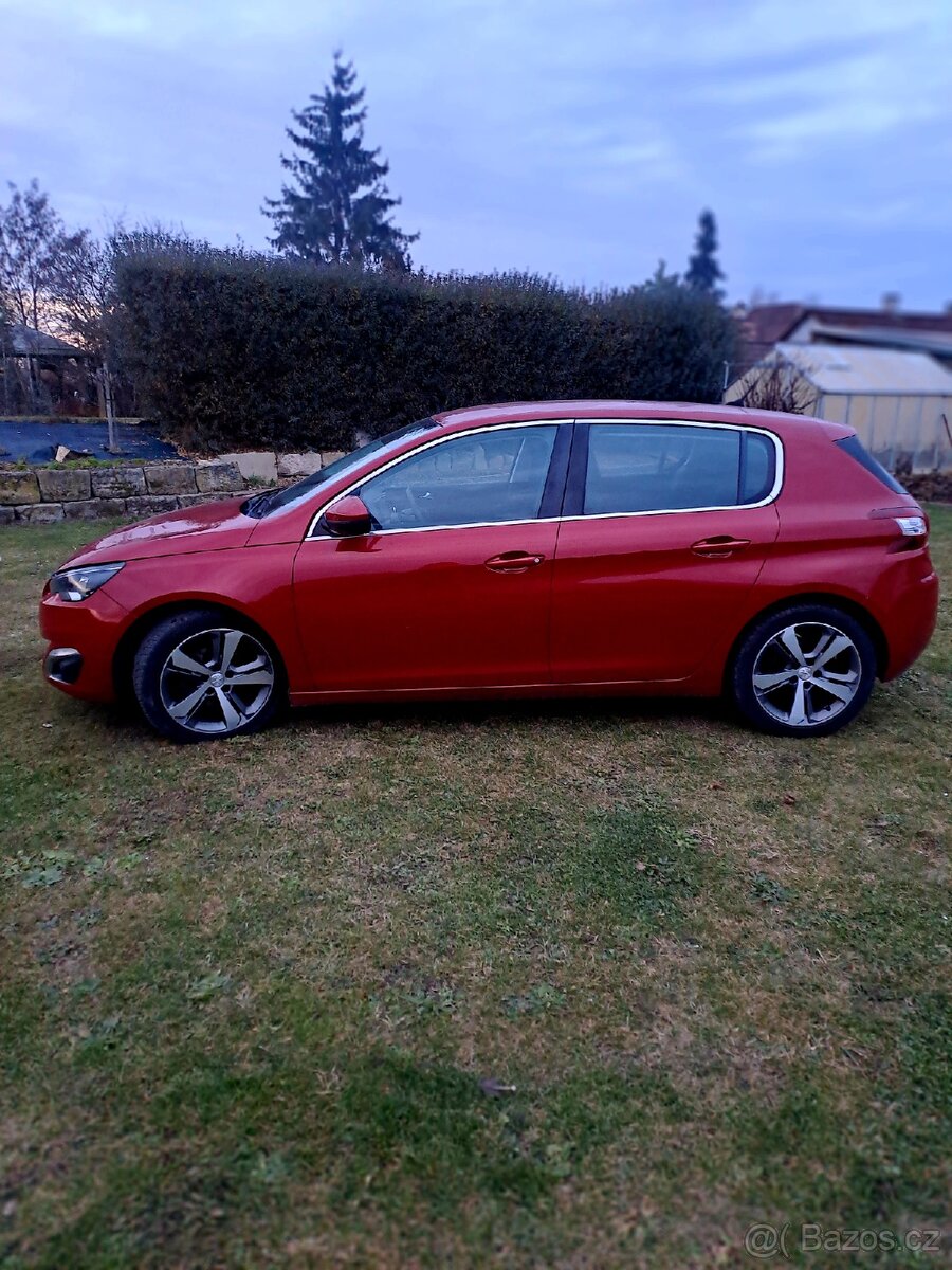Peugeot 308 1.6i - 3