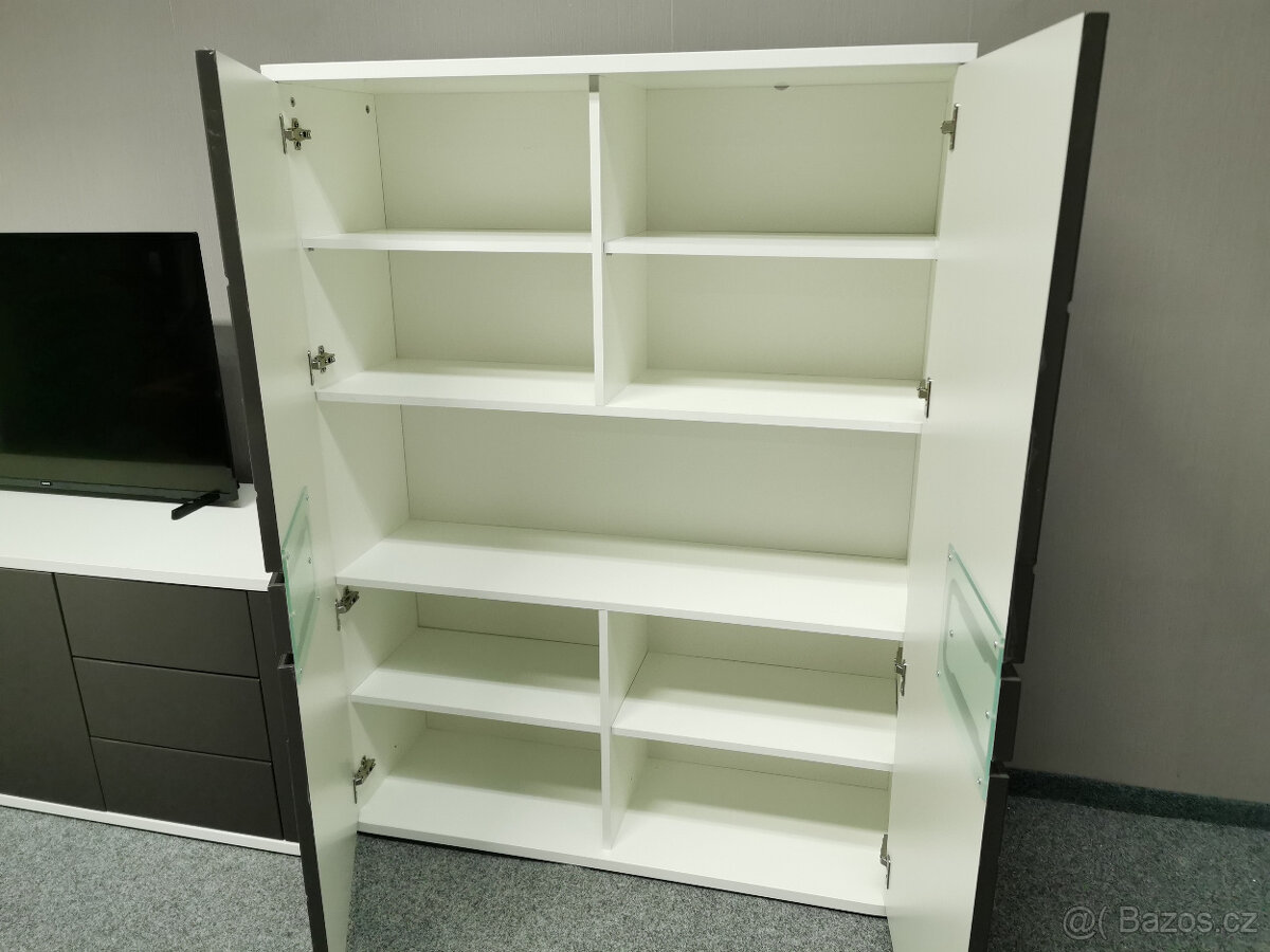 Nová šedobílá obývací stěna TALIA lesk - 3