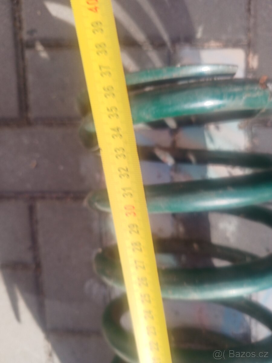 Hopsadlo pružinové, pružina - 3