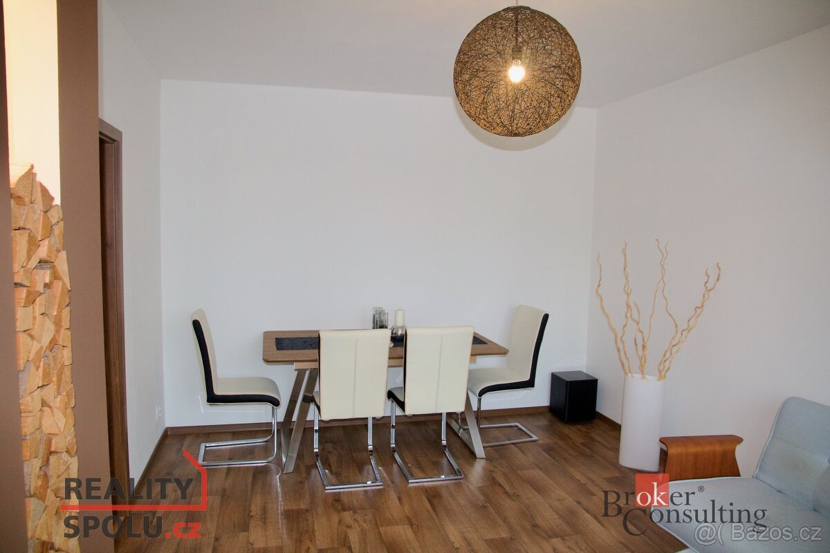 Pronájem, byty/2+kk, 38 m2, Závodu míru 685, Stará Role, 360 - 3