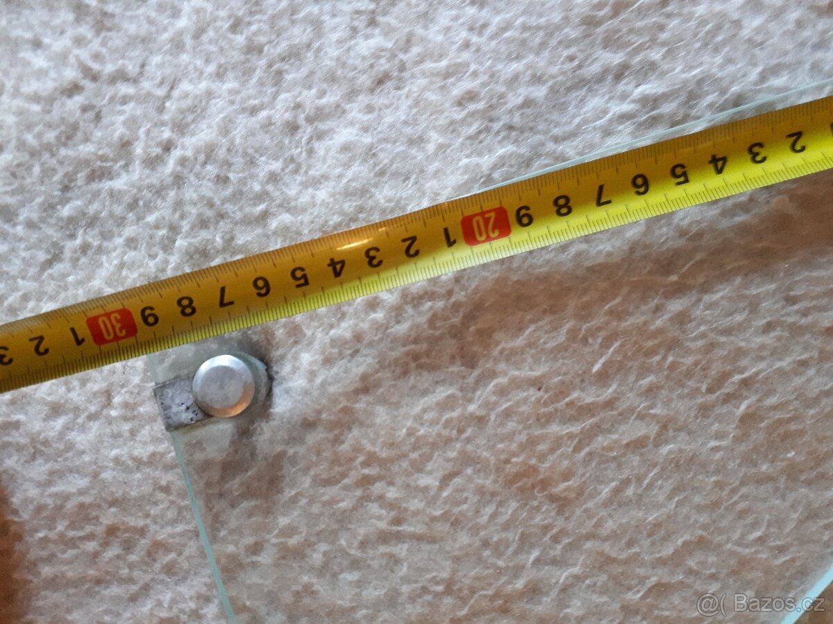 Škoda 100, 1000. Trojúhelníkové větrací okénko - 3