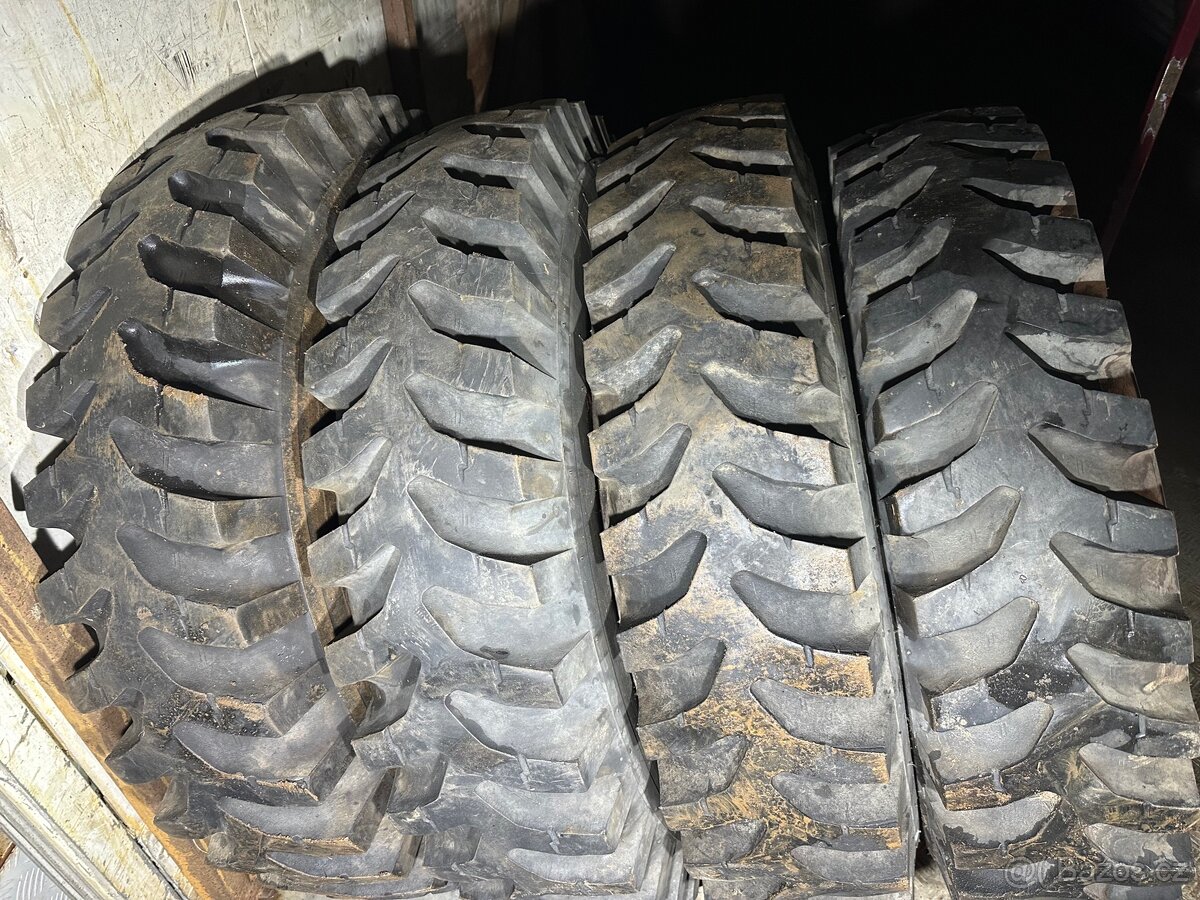 Pneu Praga V3S 8,25-20 Barum - 3