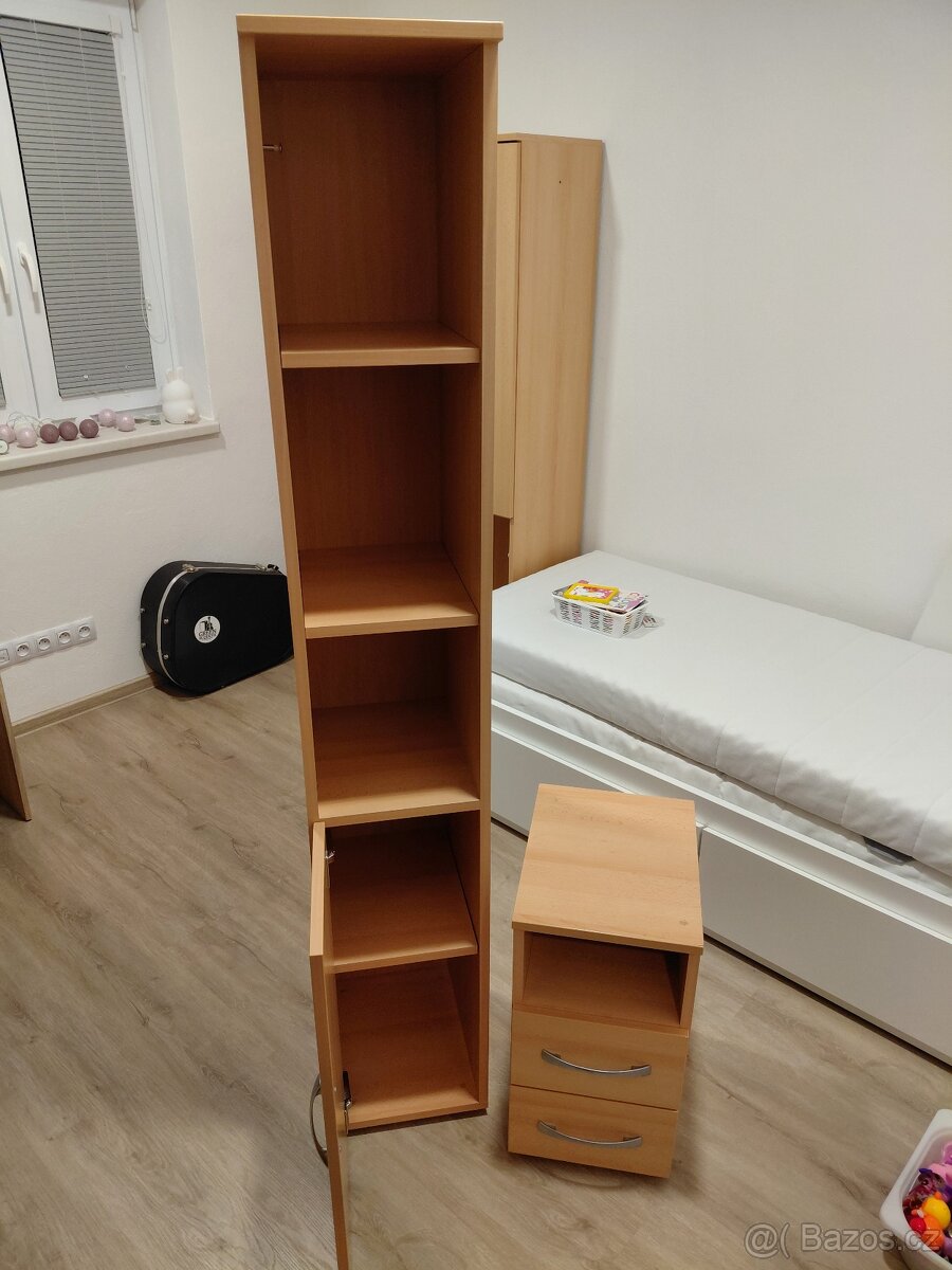 Skříňka a noční stolek - 3