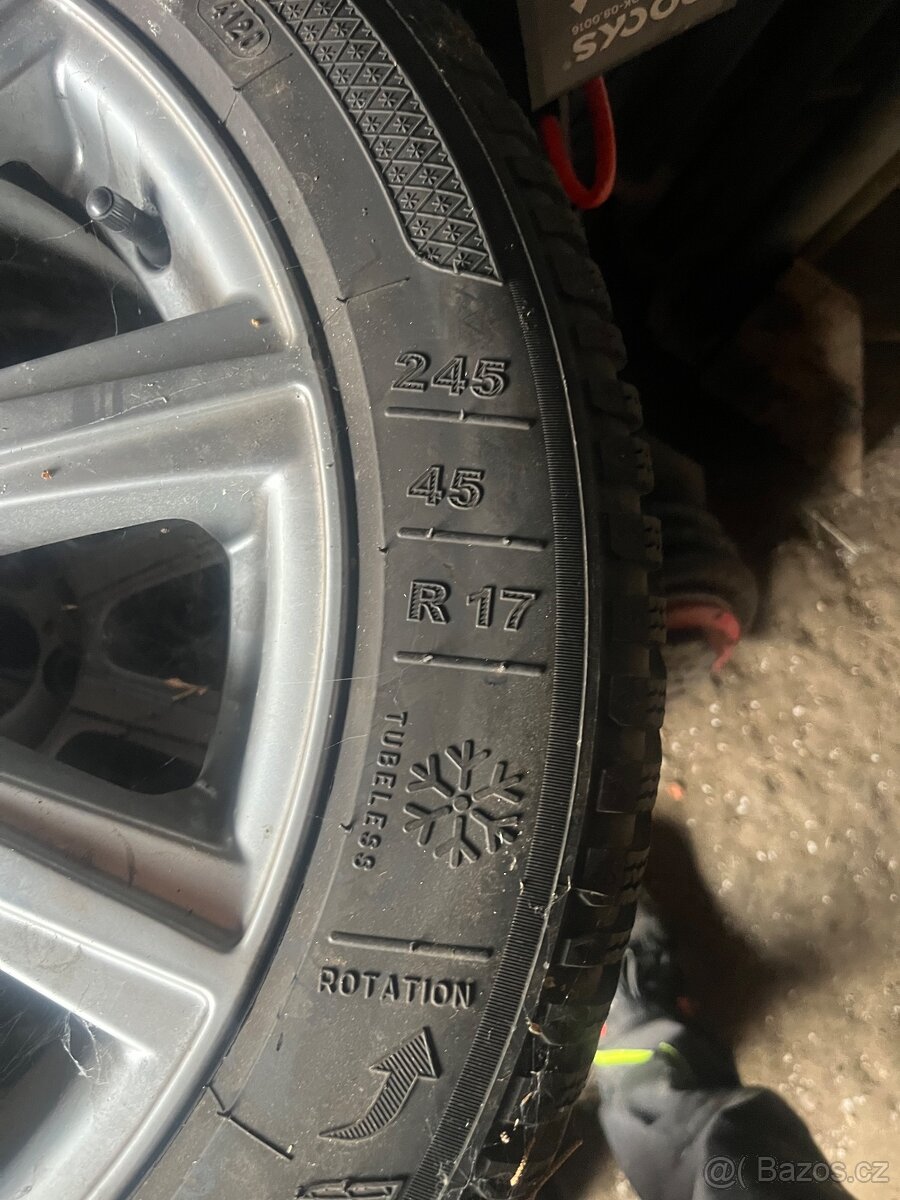 Kleber 245/45 R17 - 3