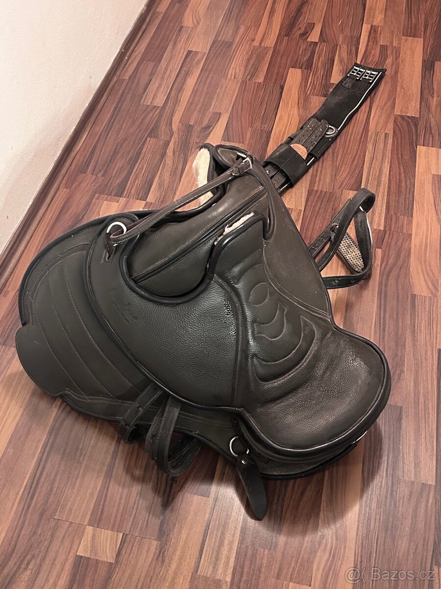 Prodam sedlo + podbrisnik - 3