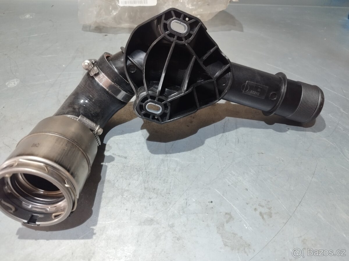 Renault master 2.3 trubka sání - 3