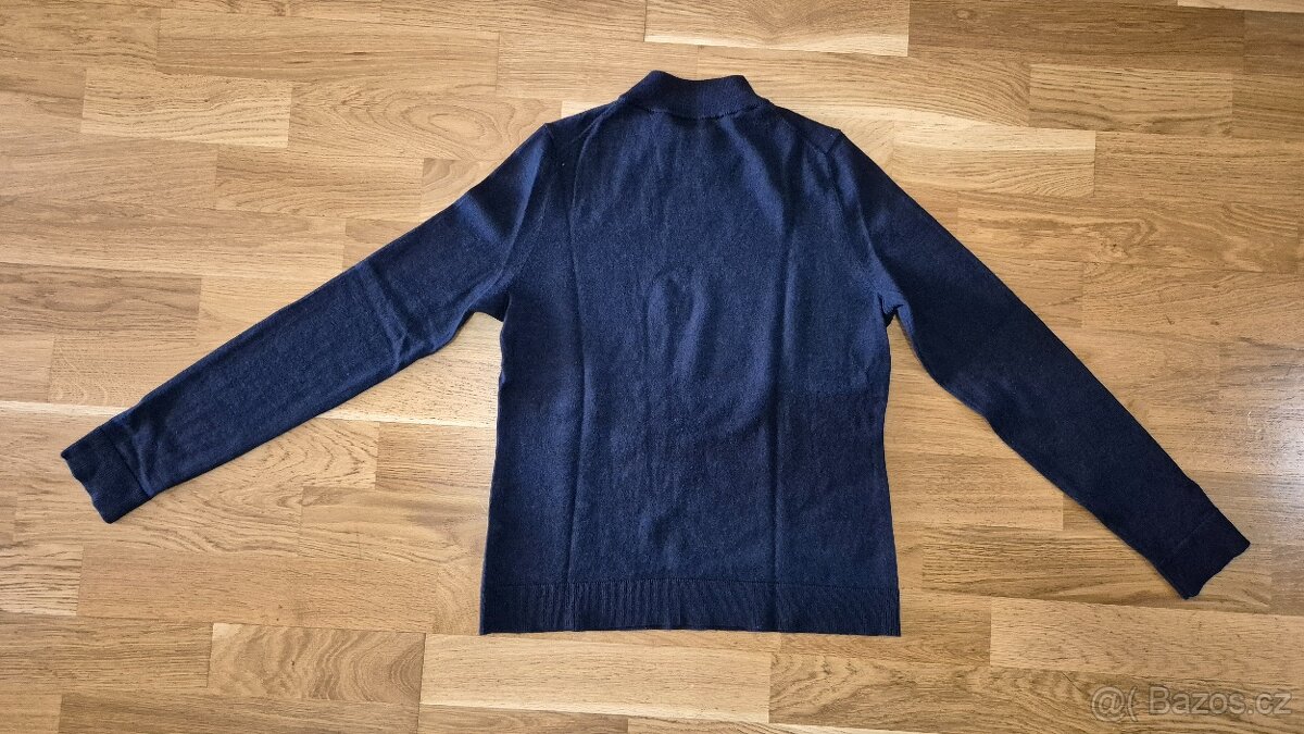 Značkové svetříky S - 3