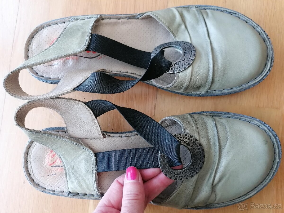 Prodám boty Rieker a Carnini vel. 40 - 3
