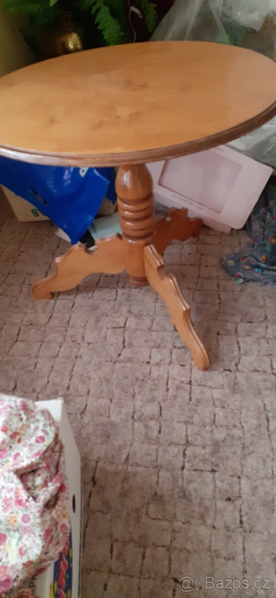 RUSTIKÁLNÍ MASIVNÍ STŮL - 3