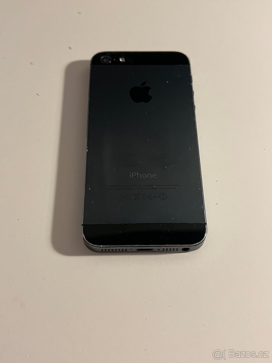 iPhone 5 64Gb Černy v dobrem stavu - 3