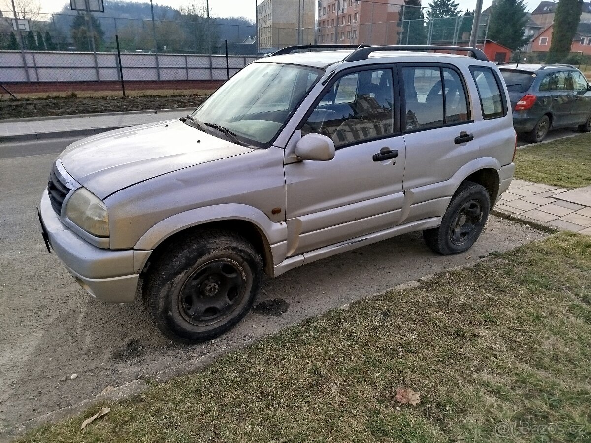 Suzuki Vitara - 3