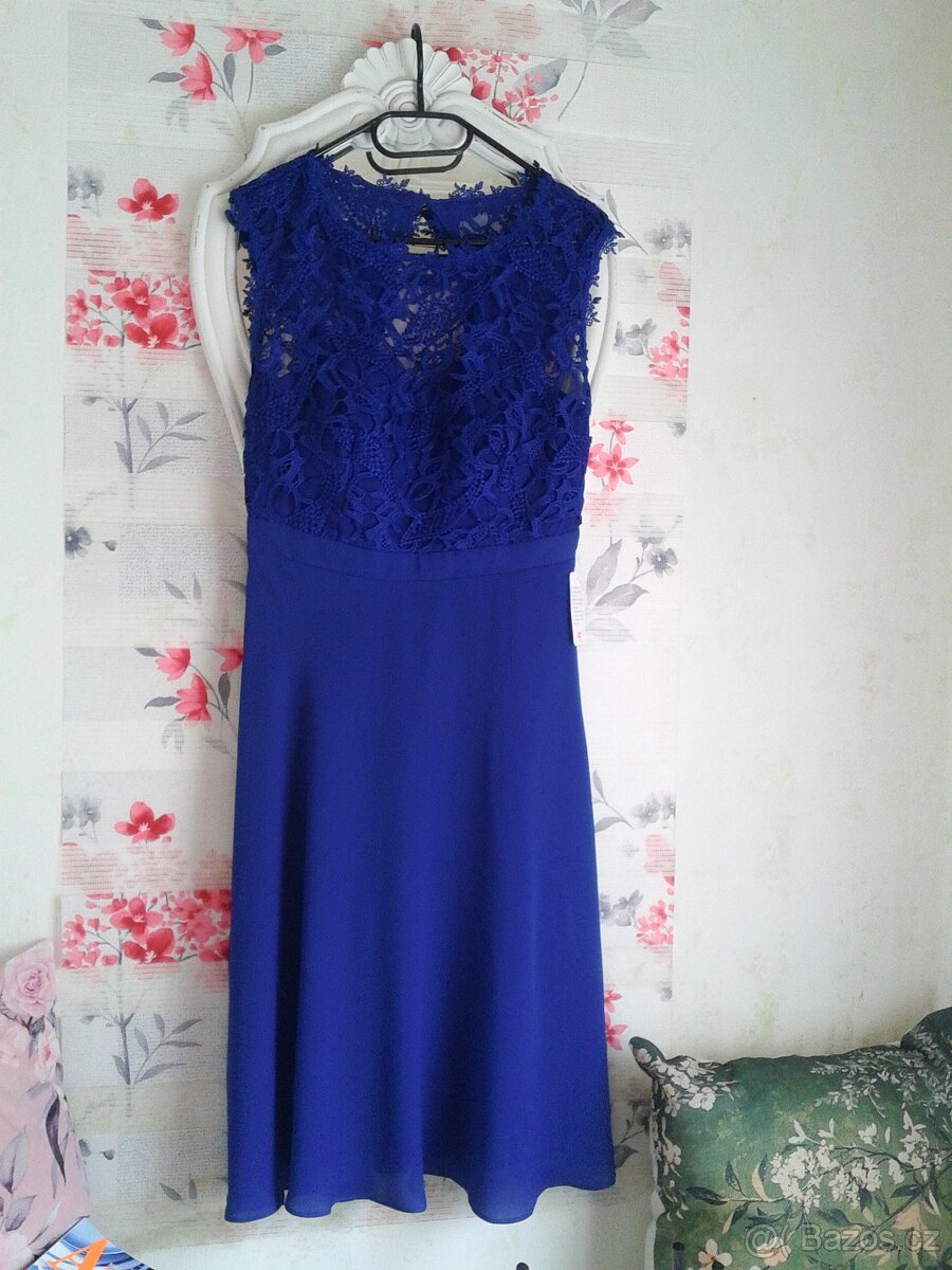 Elegantní společenské šaty 40 - 3