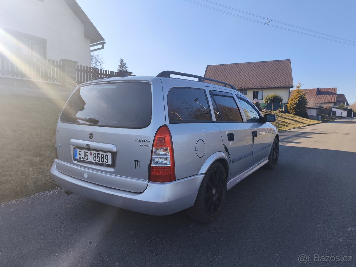 Prodám Opel Astra karavan 1.7 td55 kW Nová STK - 3