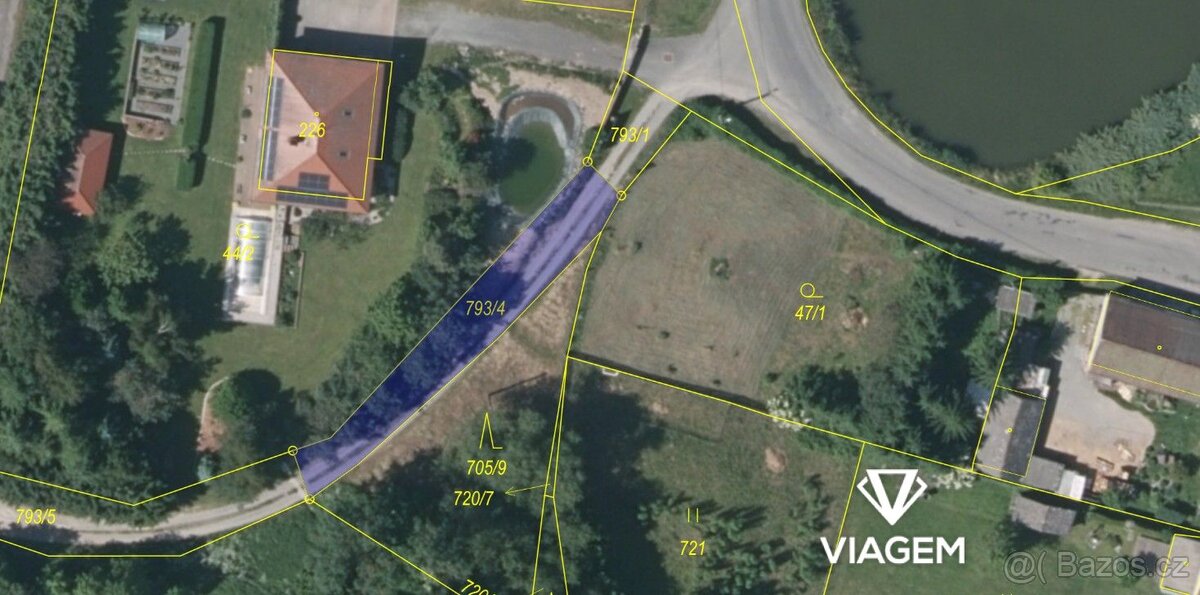 Zahrada 1 746 m² - 3