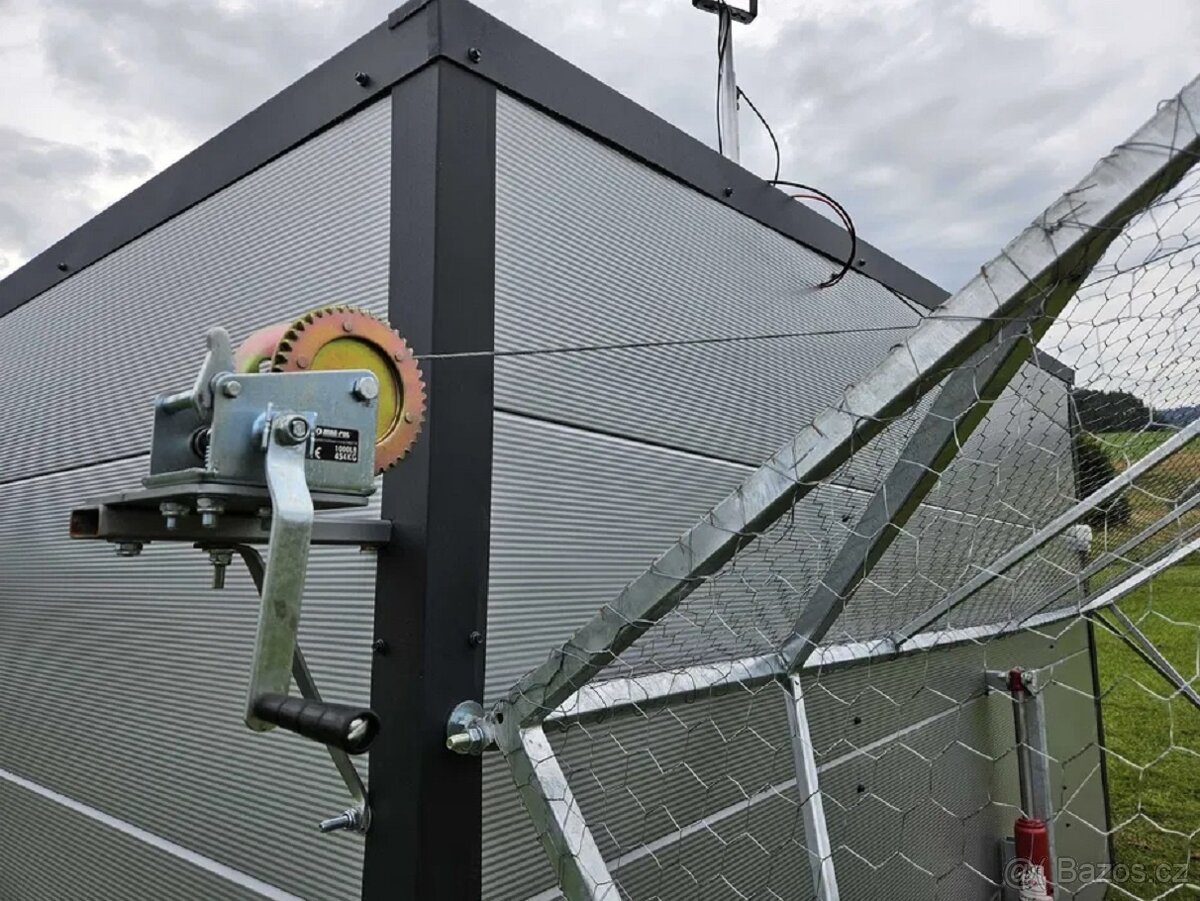 Mobilní kurník zateplený 4x2,1x2m - 3