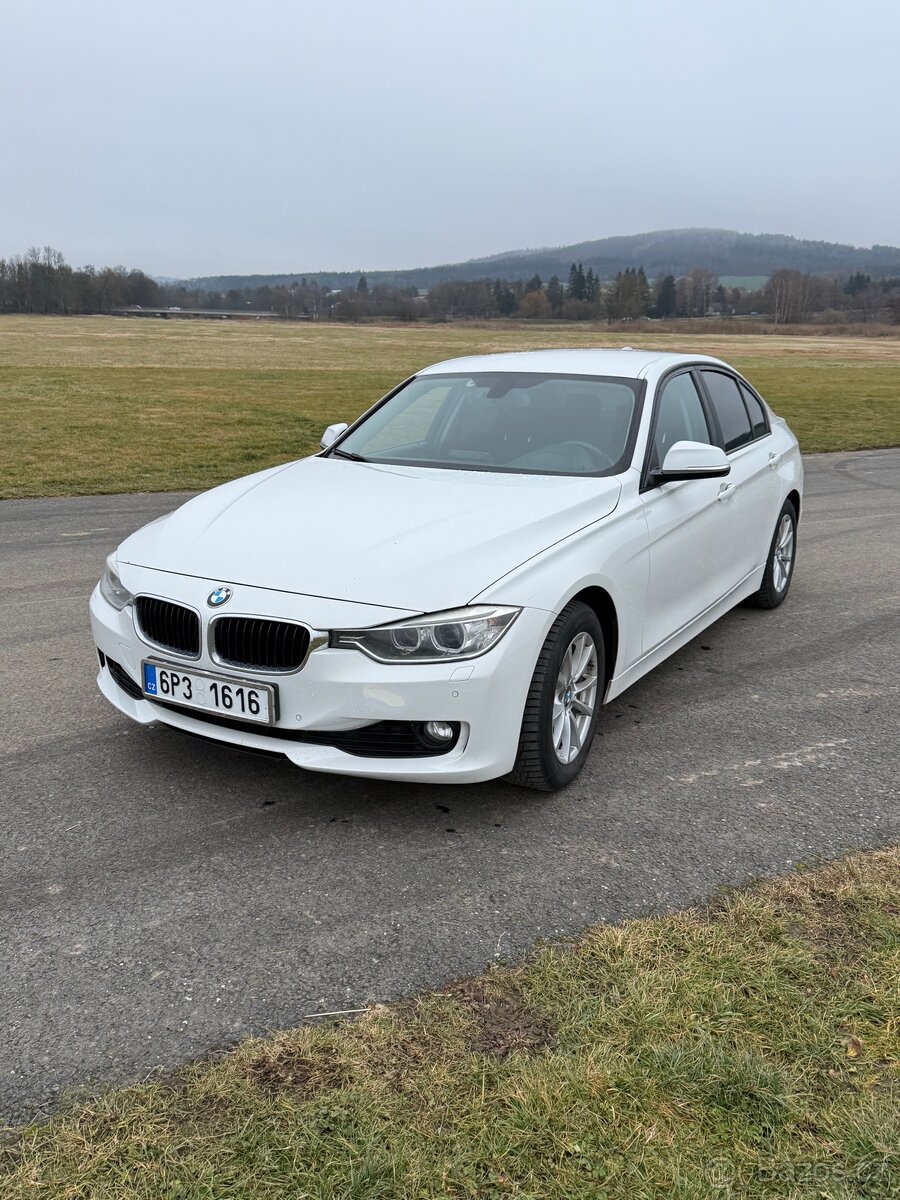 Prodám BMW F30 320D 135 kw r.v. 2012 - 3