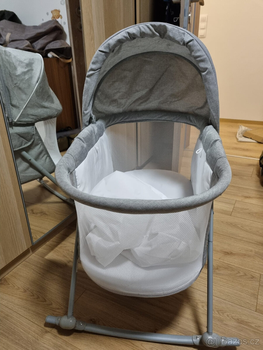 Skladaci cestovní postýlka kolebka - 3