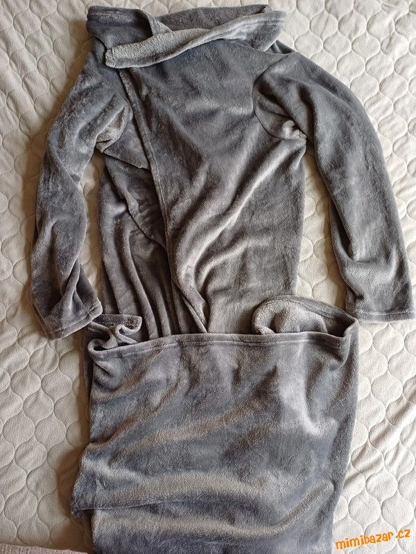 Deka s rukávy Tchibo NOVÁ - 3