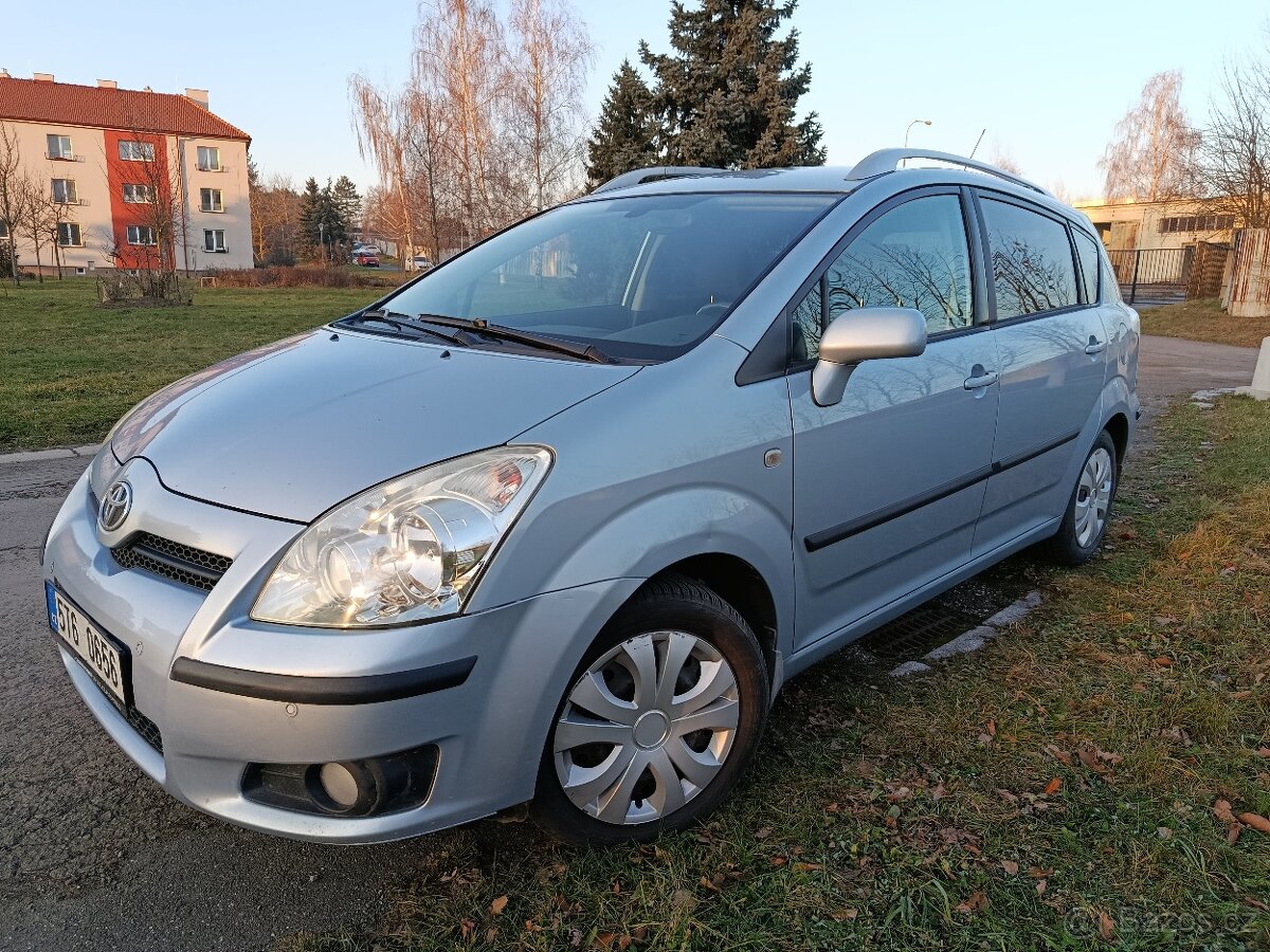 Toyota Corolla verso 1.8 Benzín + Lpg - 3