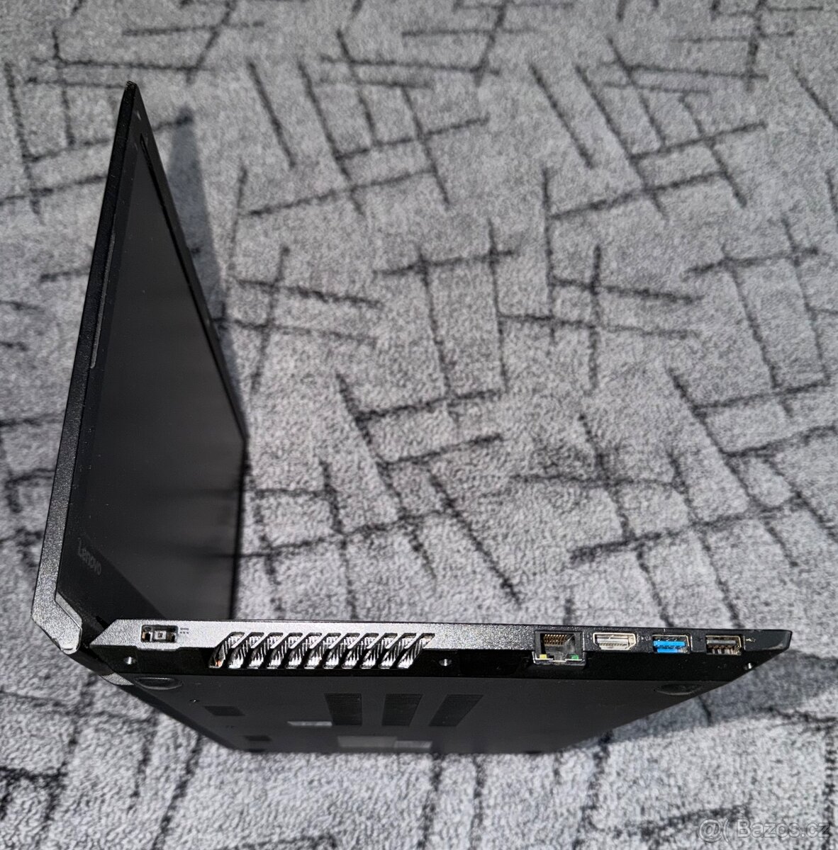 Lenovo V110-15ISK - Core i3 - 8GB RAM - SSD - 3