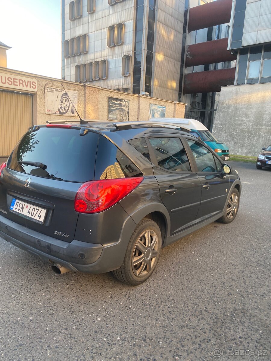 Peugeot 207SW 1.6 - 3