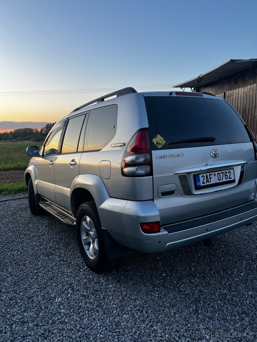 Toyota Land cruiser 120 Prado